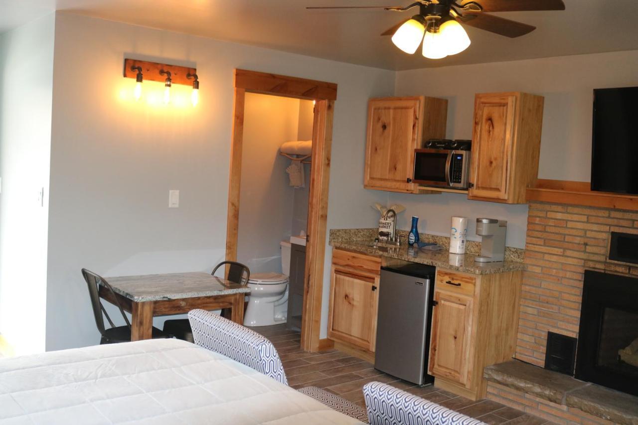 Columbine Inn (Adults Only) Estes Park Exterior foto